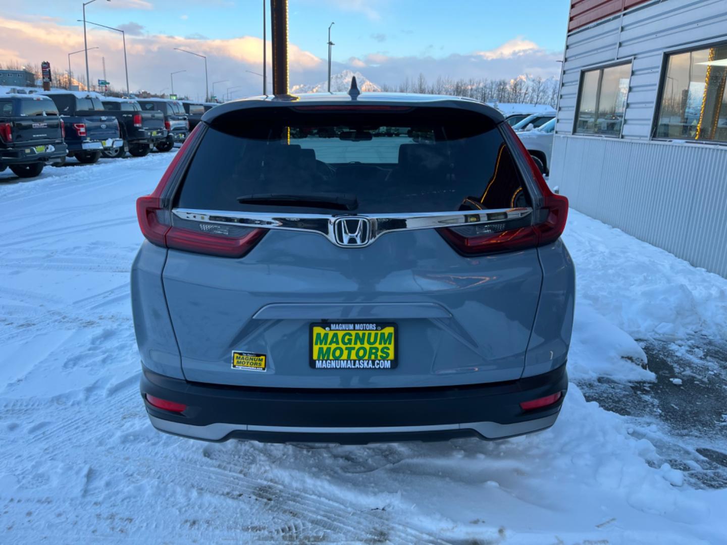 2021 Gray Honda CR-V (5J6RW2H88ML) , located at 1960 Industrial Drive, Wasilla, 99654, (907) 274-2277, 61.573475, -149.400146 - Photo#4